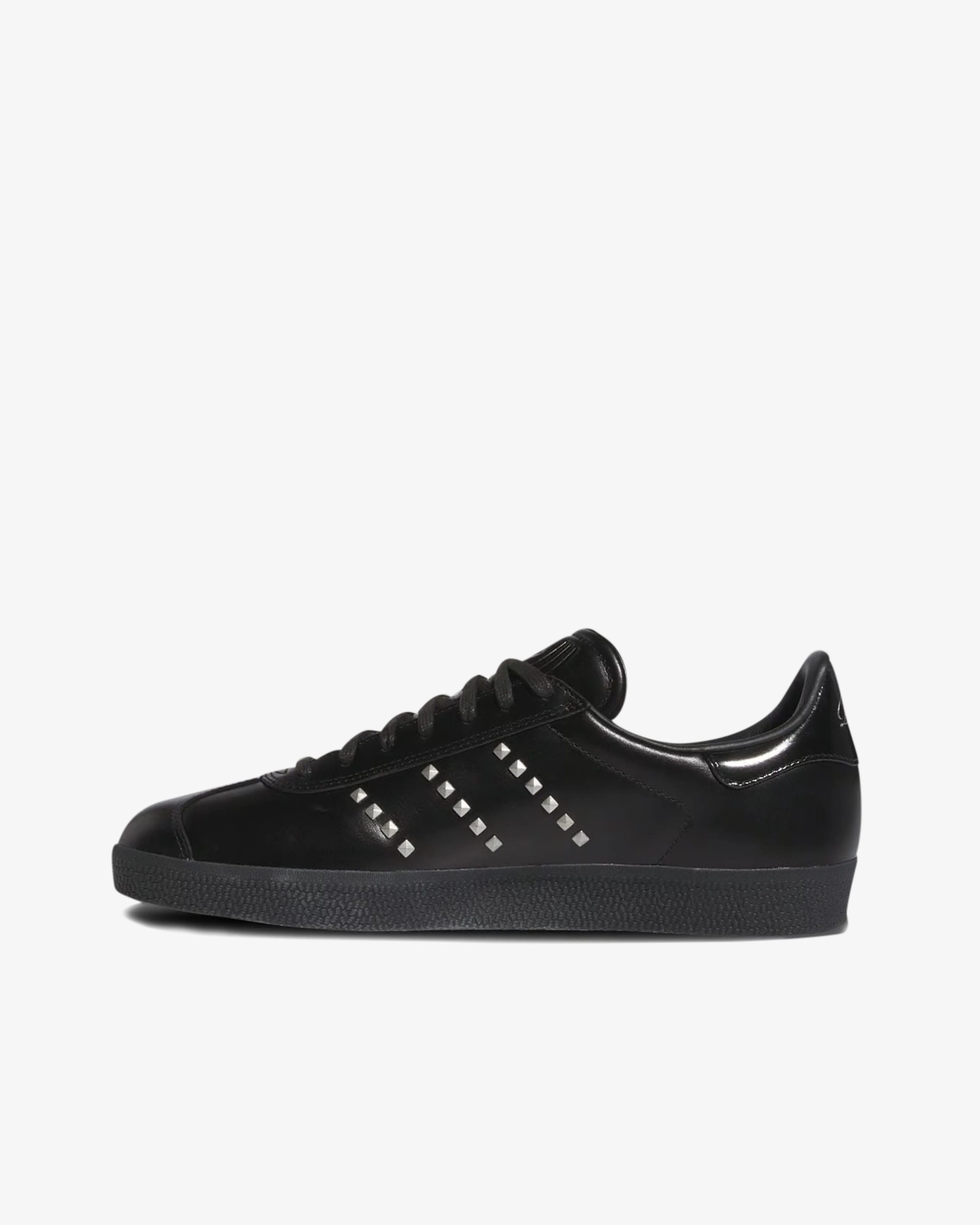 Adidas - Dime Gazelle ADV Sneakers - (Black)