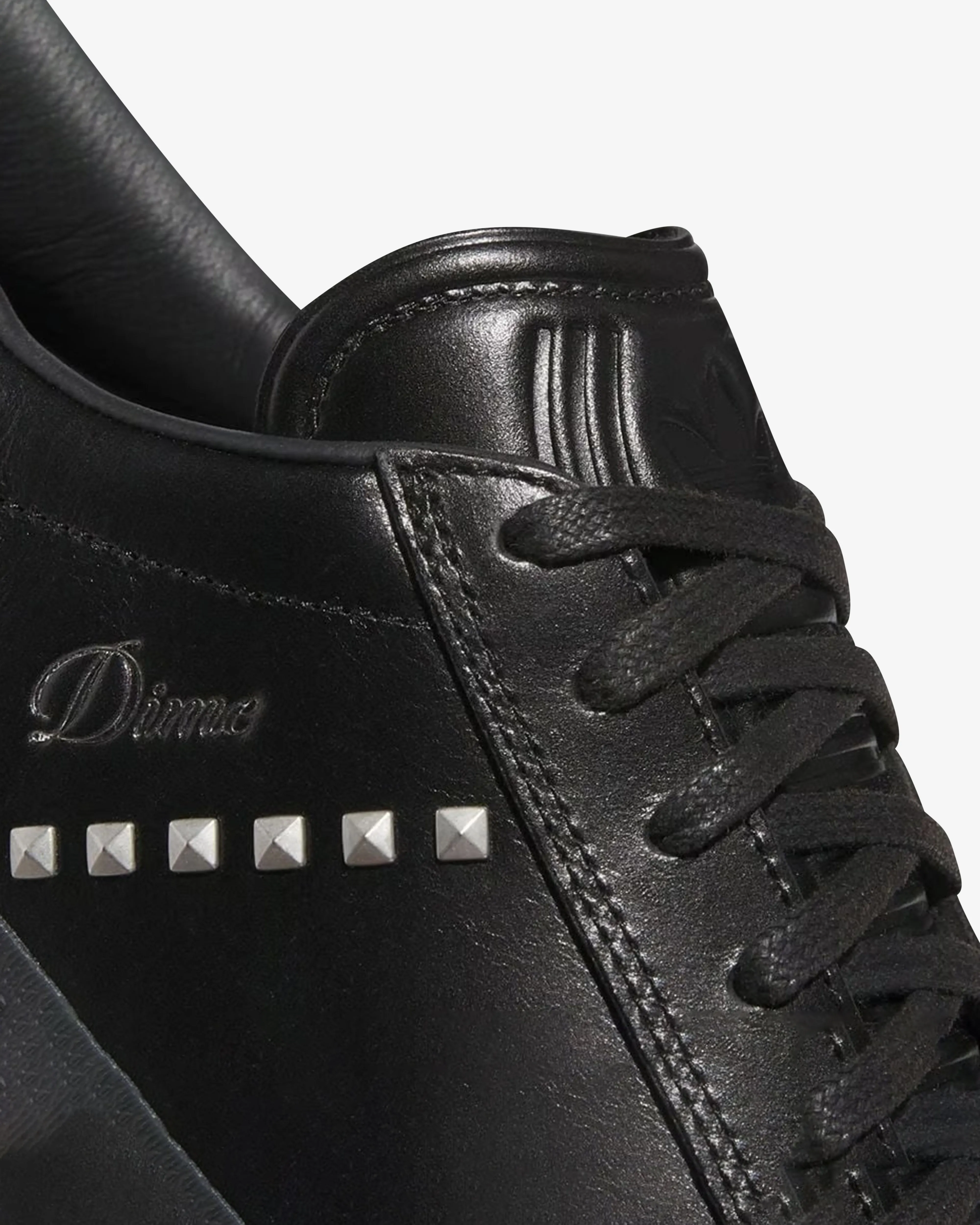 Adidas - Dime Gazelle ADV Sneakers - (Black)