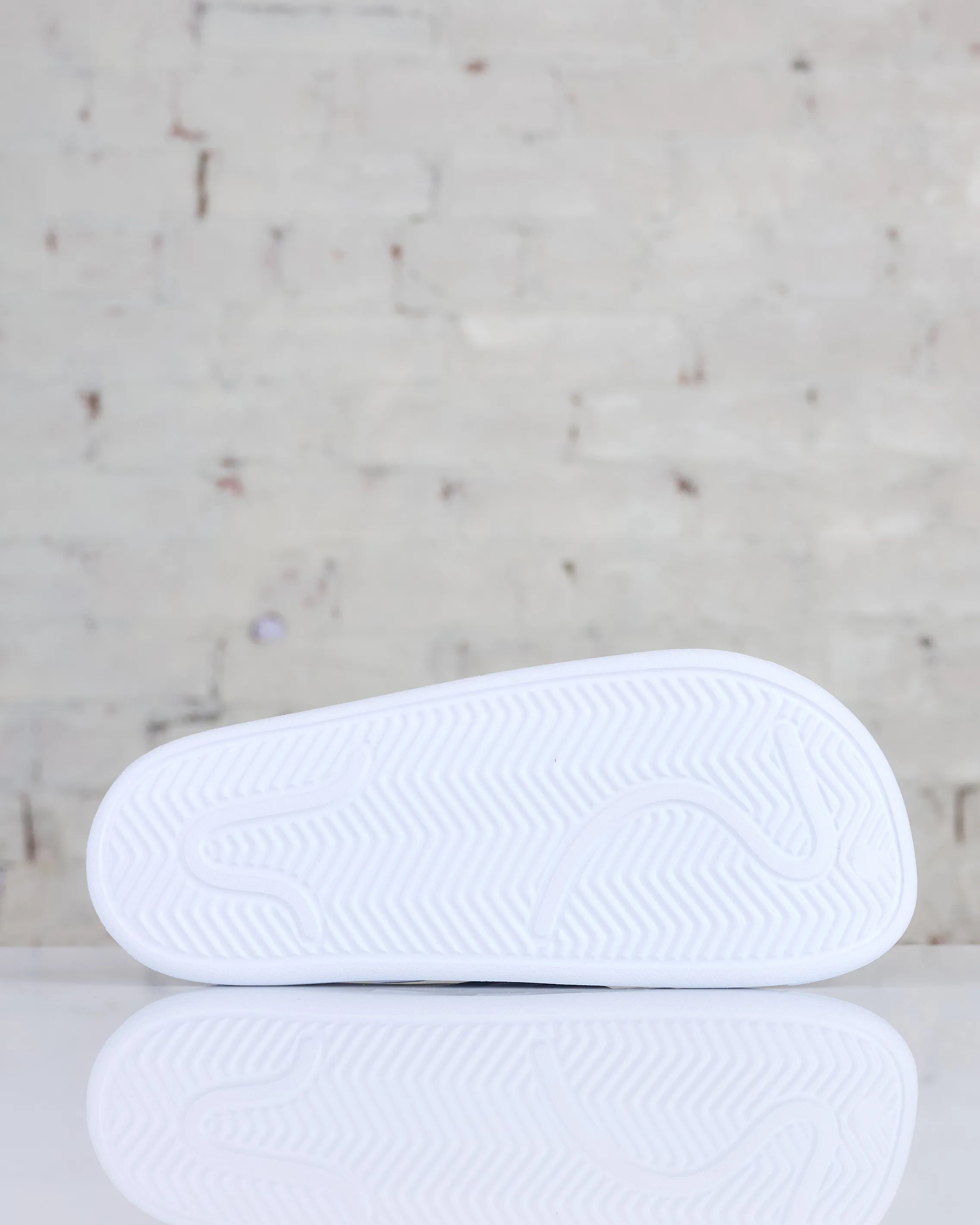 adidas Men's Adilette Clog FTWWHT