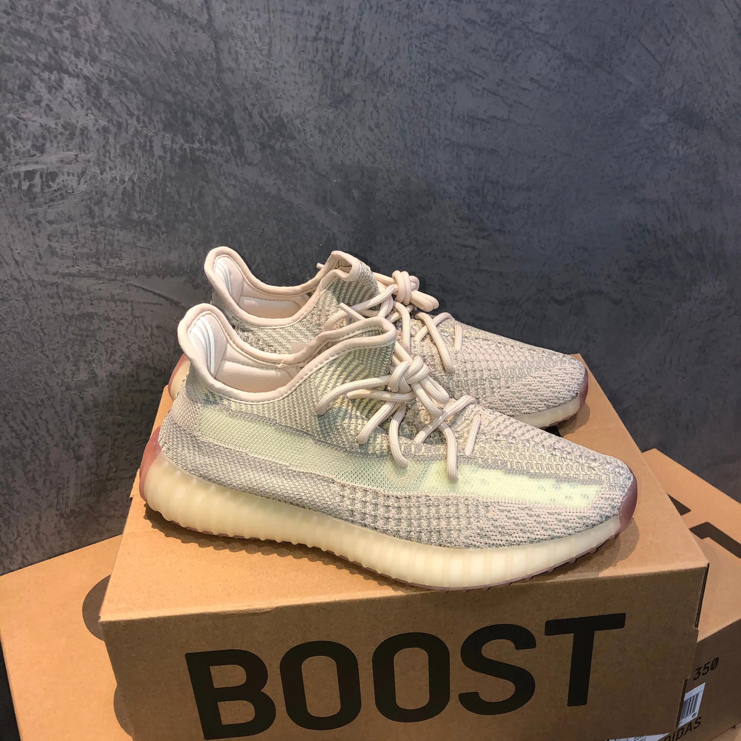 Adidas Yeezy 350 Citrin