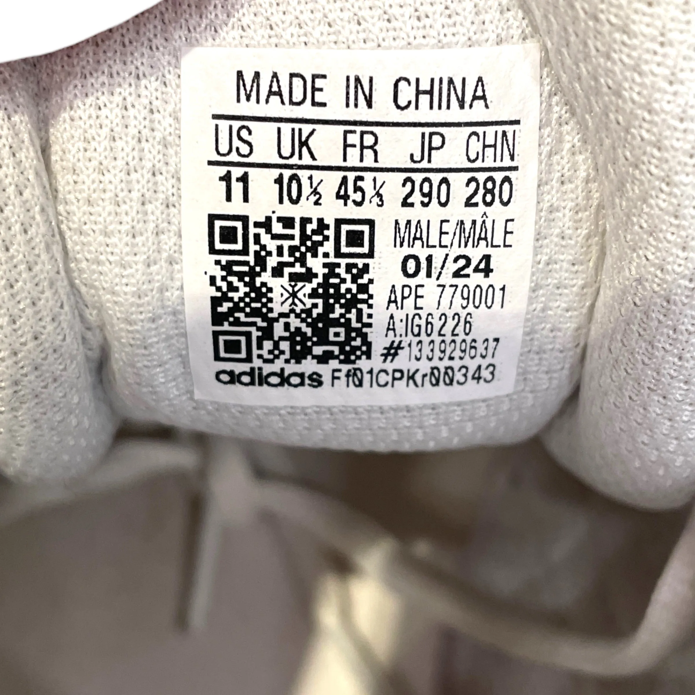 adidas/RESPONSE CL/Low-Sneakers/US 11/SLV/IG6226